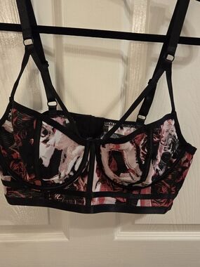 Torrid Black Floral Underwire Longline Bra